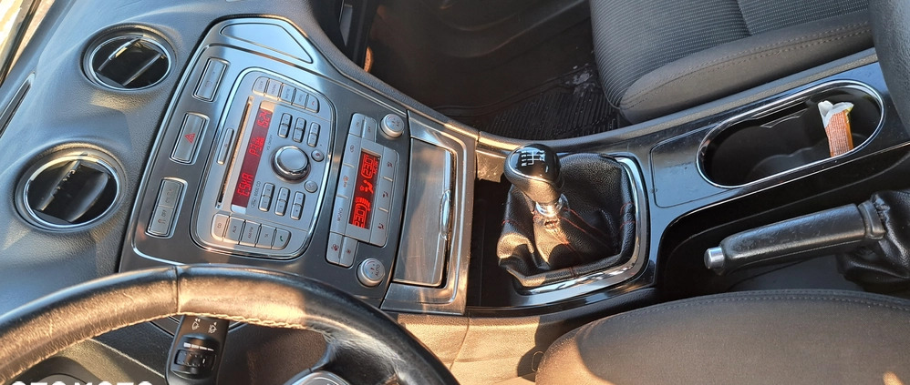 Ford Mondeo cena 9999 przebieg: 352000, rok produkcji 2009 z Brzesko małe 121